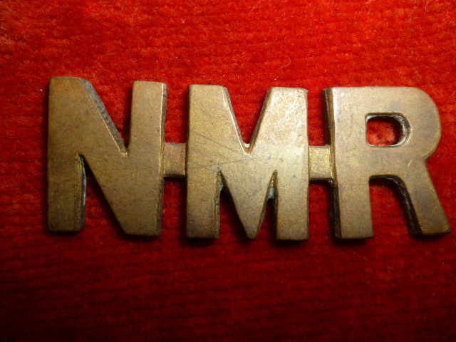 Natal Mounted Rifles Metal Shoulder Title - South Africa   